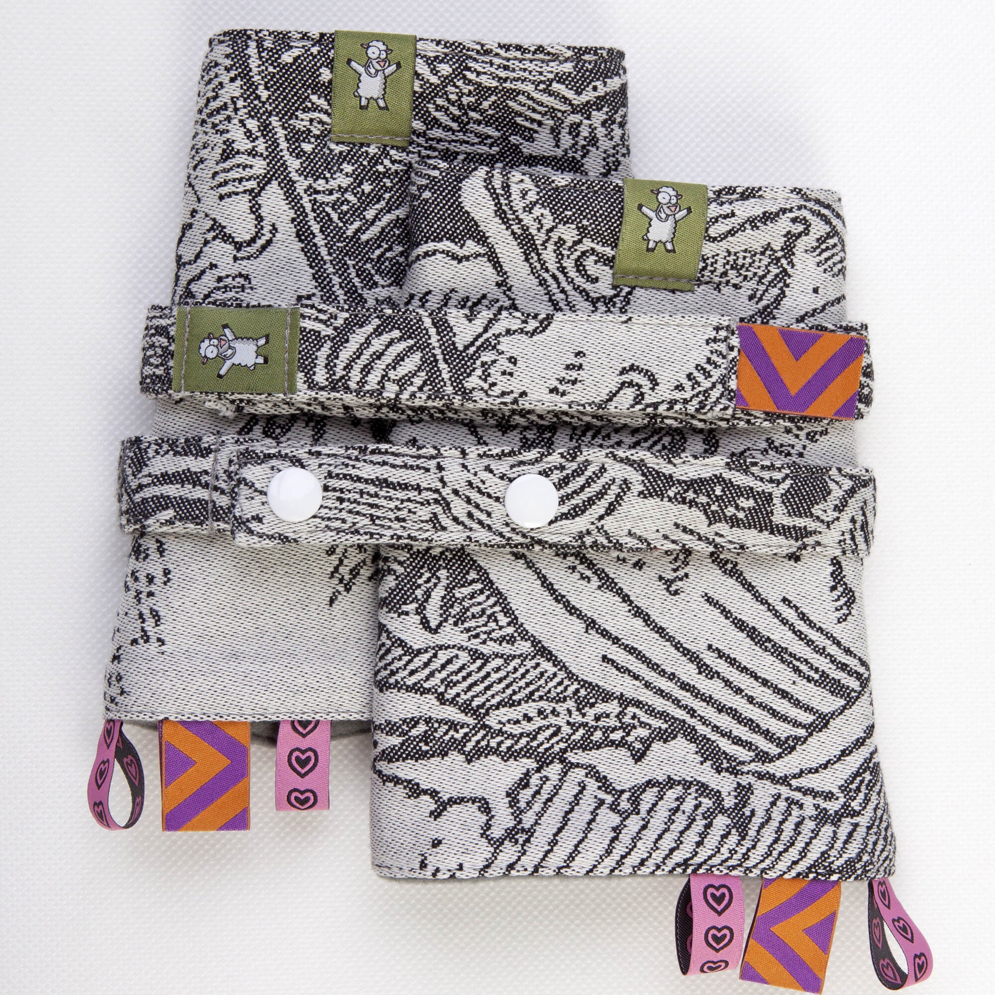 Horizon's Verge Drool Pads & Reach Straps by LennyLamb LennyLamb
