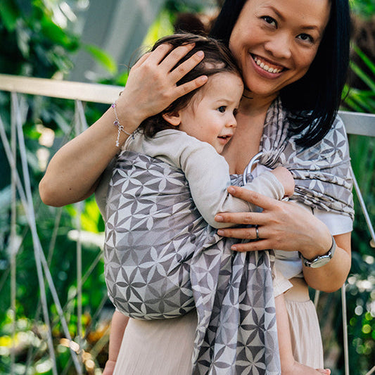 Hexaflowers Mirror Ring Sling by LennyLamb LennyLamb