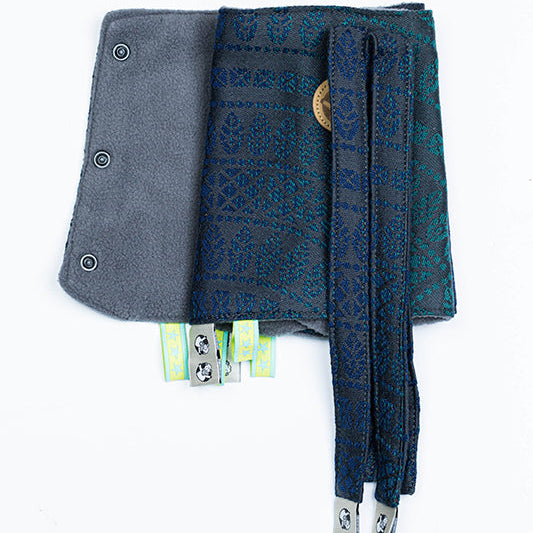 Peacock's Tail Quantum - Drool Pads & Reach Straps by LennyLamb LennyLamb