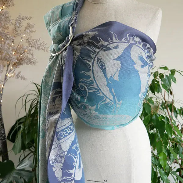 Gandalf Namárië Ring Sling by Oscha Oscha