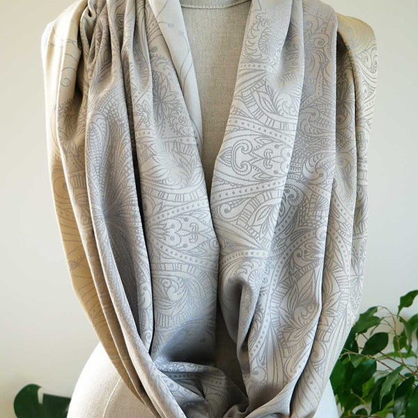 Lilika Diana Infinity Loop Scarf by Oscha Oscha
