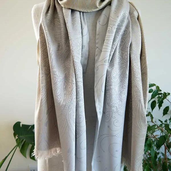 Lilika Diana Scarf by Oscha Oscha