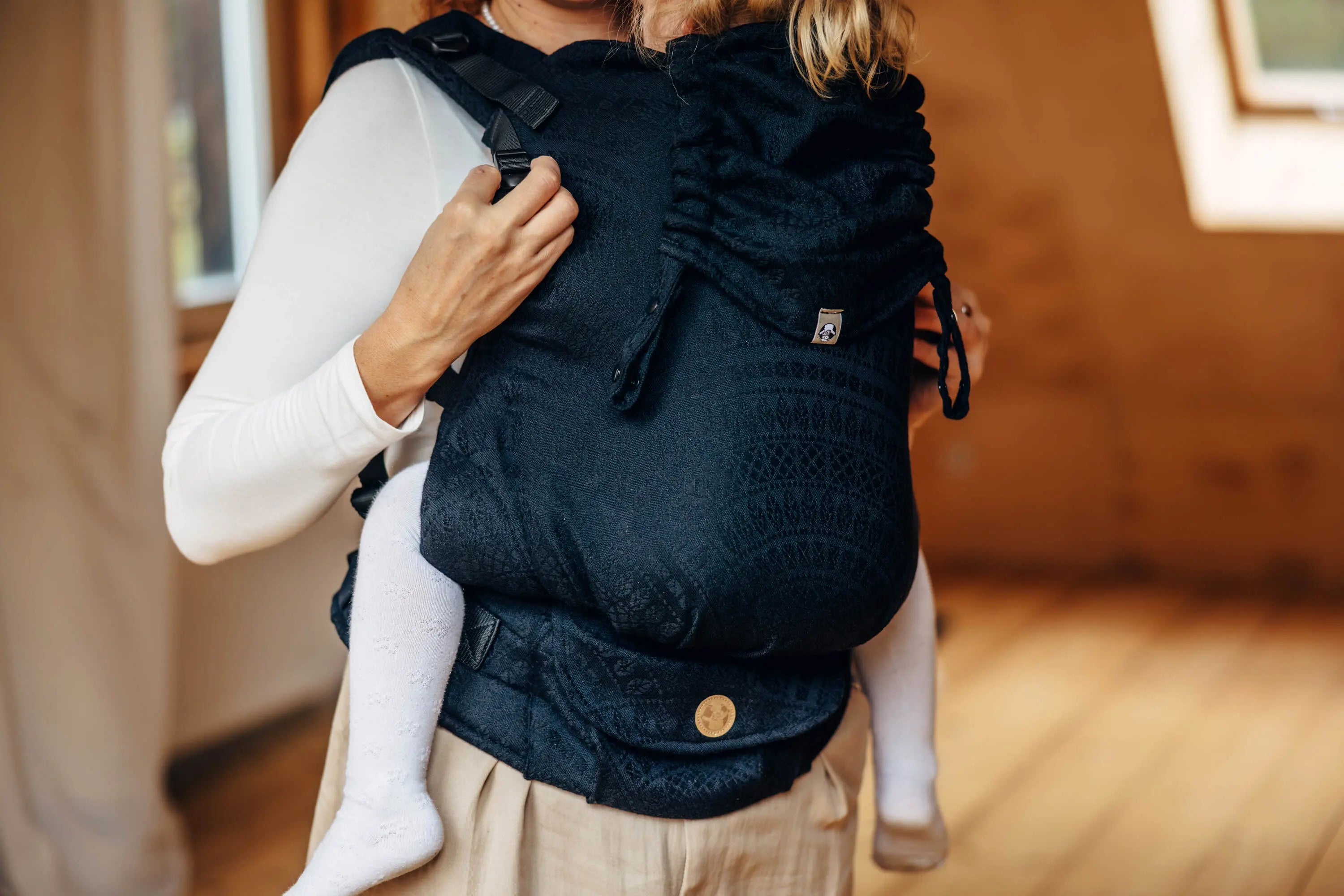 Peacock's Tail Pitch Black LennyPreschool Carrier by LennyLamb LennyLamb