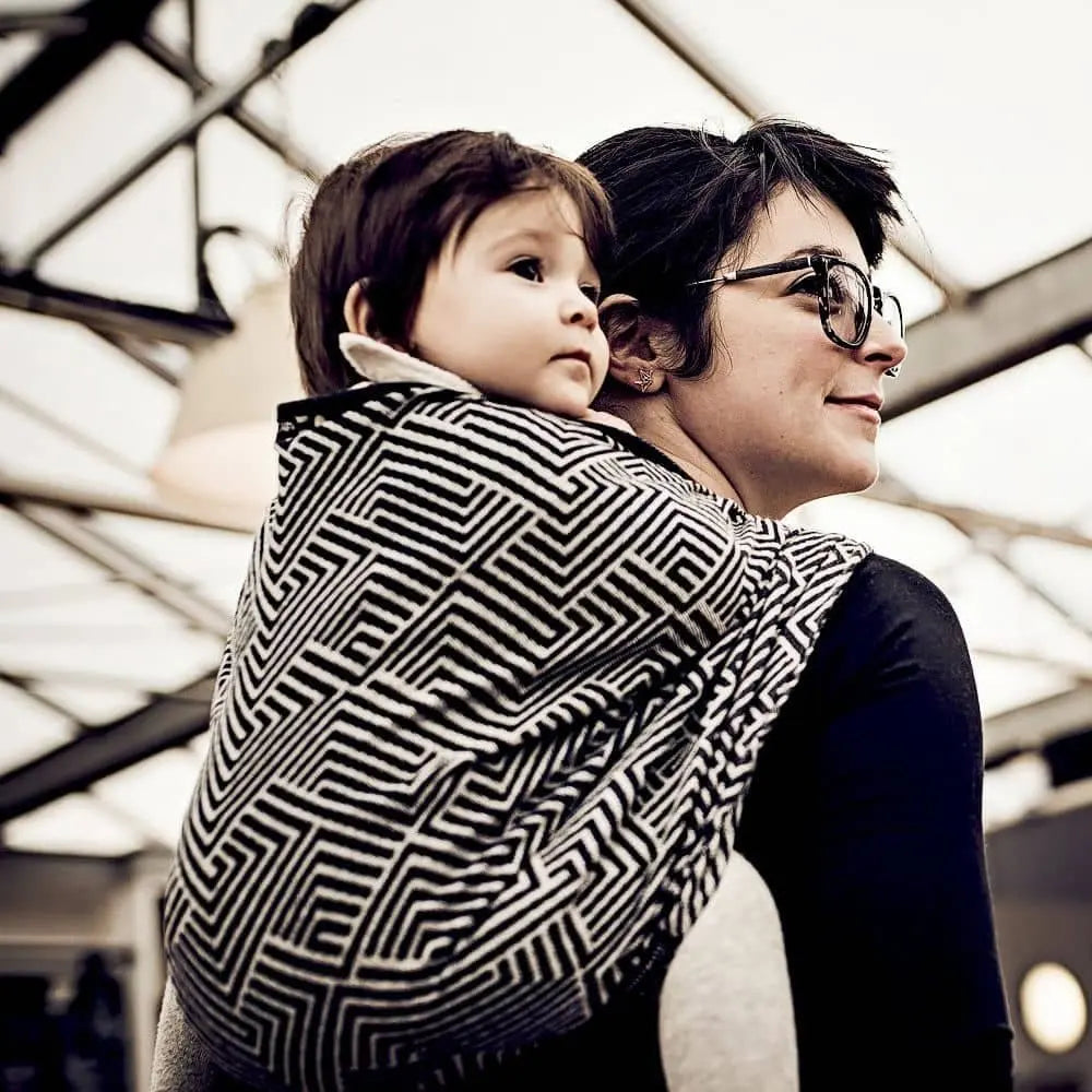 Metro Monochrome Woven Wrap by Didymos - Woven WrapLittle Zen One4048554843144