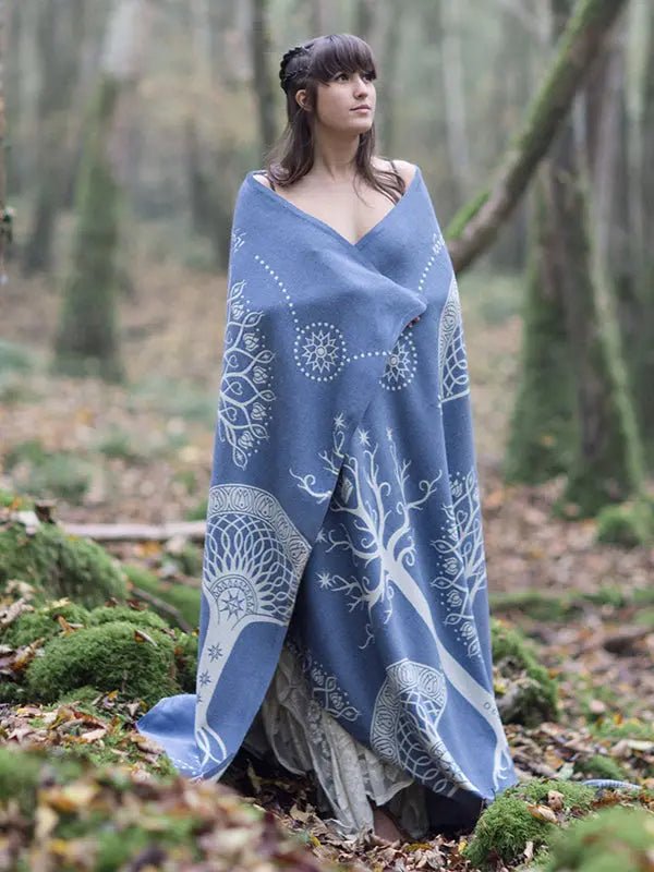 Ancients of Gondor Hîth Cashwool Throw by Oscha - Home & HobbyLittle Zen One111111194