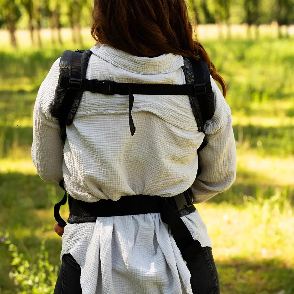 Blue Blossom DidyFix by Didymos - Buckle CarrierLittle Zen One4048554952686