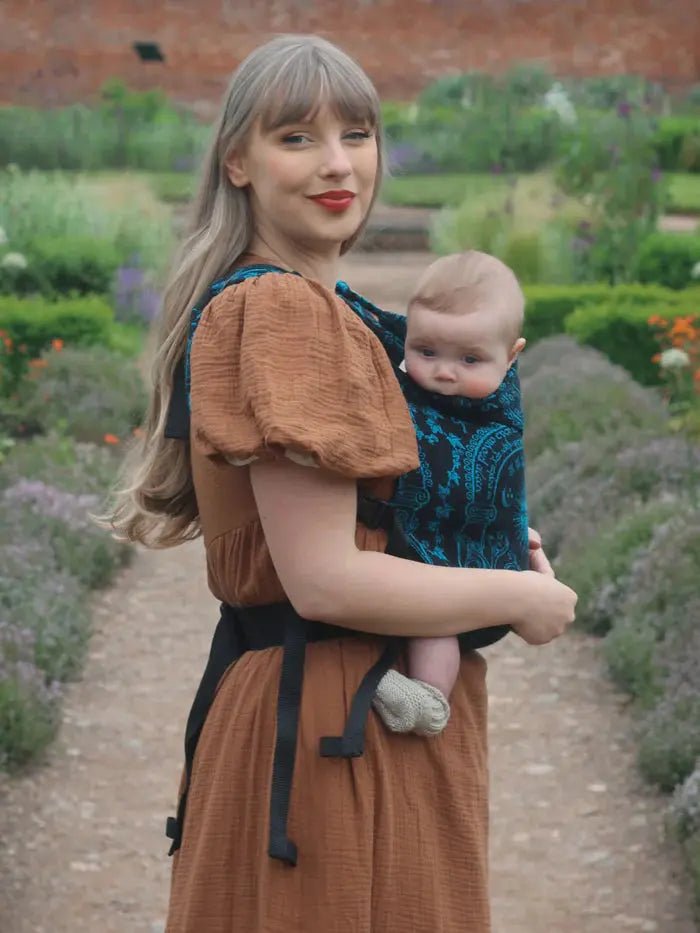 Doors Of Durin™ Mellon Bairn Baby Carrier by Oscha - Buckle CarrierLittle Zen One0111111513