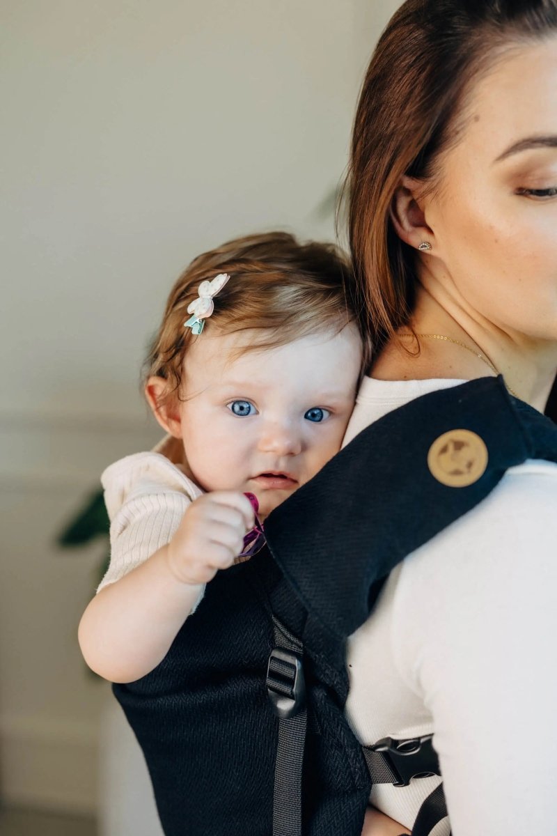 Ebony Black Drool Pads & Reach Straps by LennyLamb