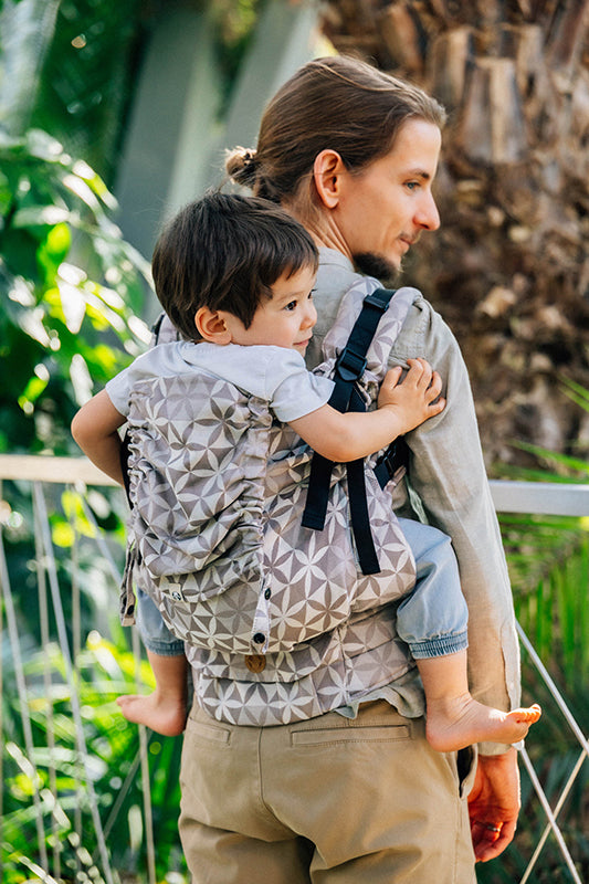 Hexaflowers Mirror LennyPreschool Carrier