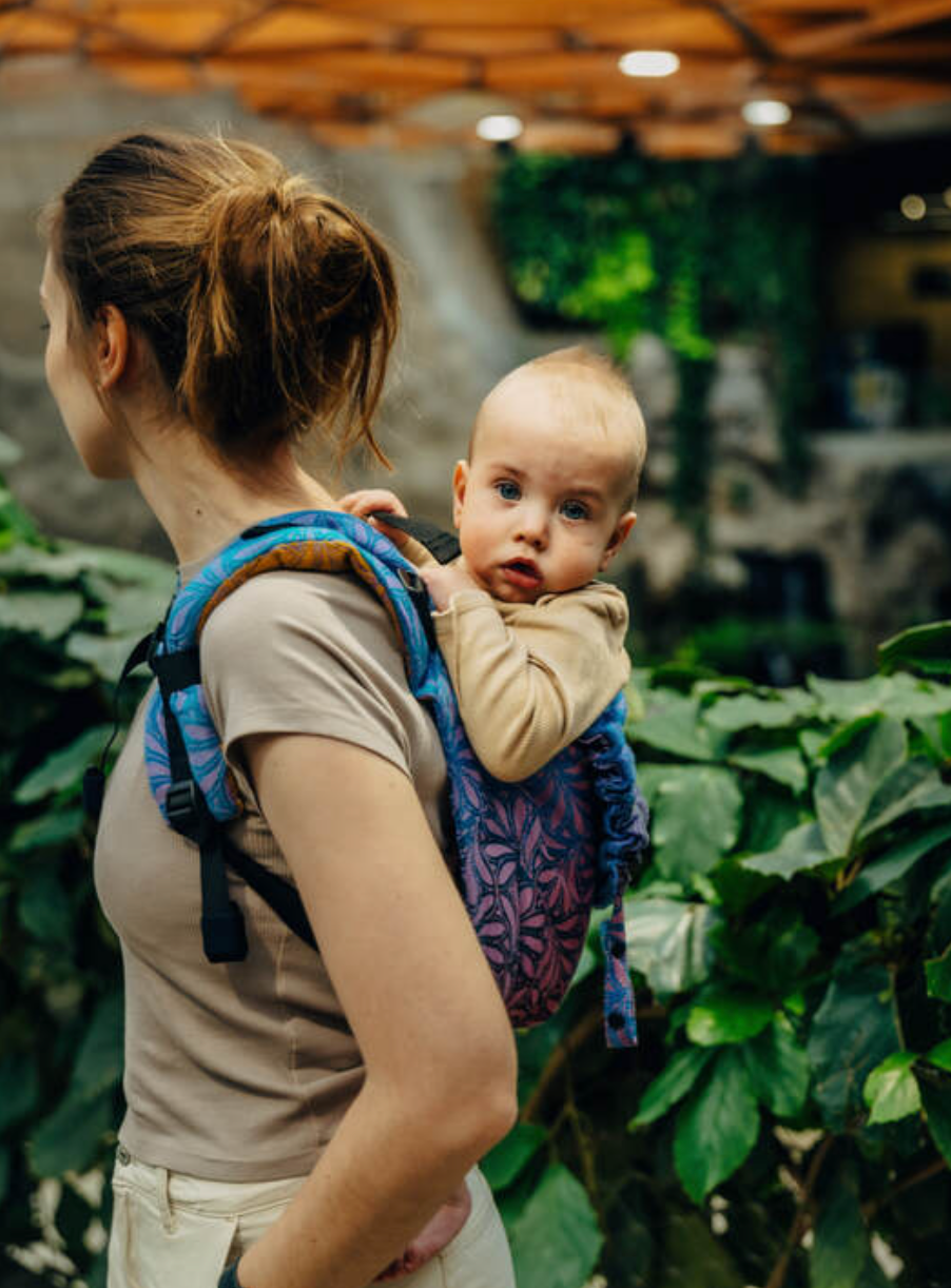 Infinity Roller Toddler Onbuhimo PRO by LennyLamb LennyLamb at Little Zen One