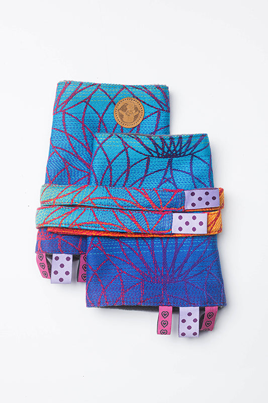 LennyLamb Lotus Rainbow Droolpads Reachstraps Drl Pds Rnbw Lts