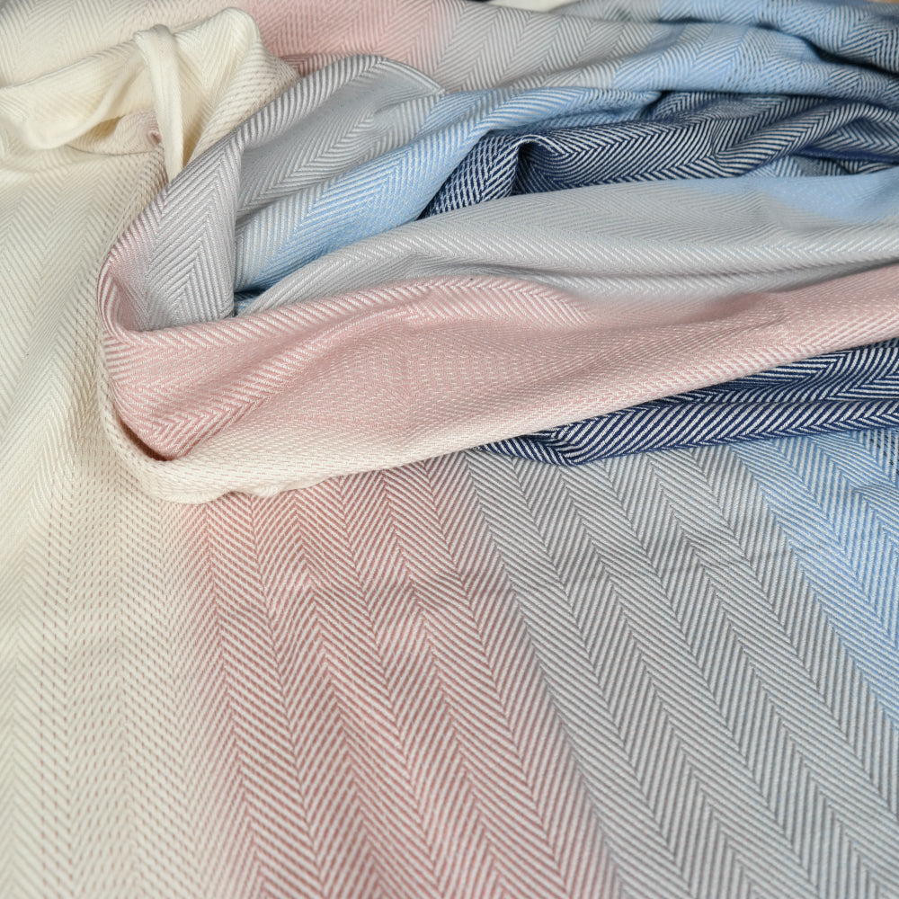 Lisca Opal Woven Wrap by Didymos, weave detail in cream, blue and pink