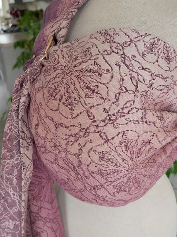 Lothlorien Damask Ring Sling