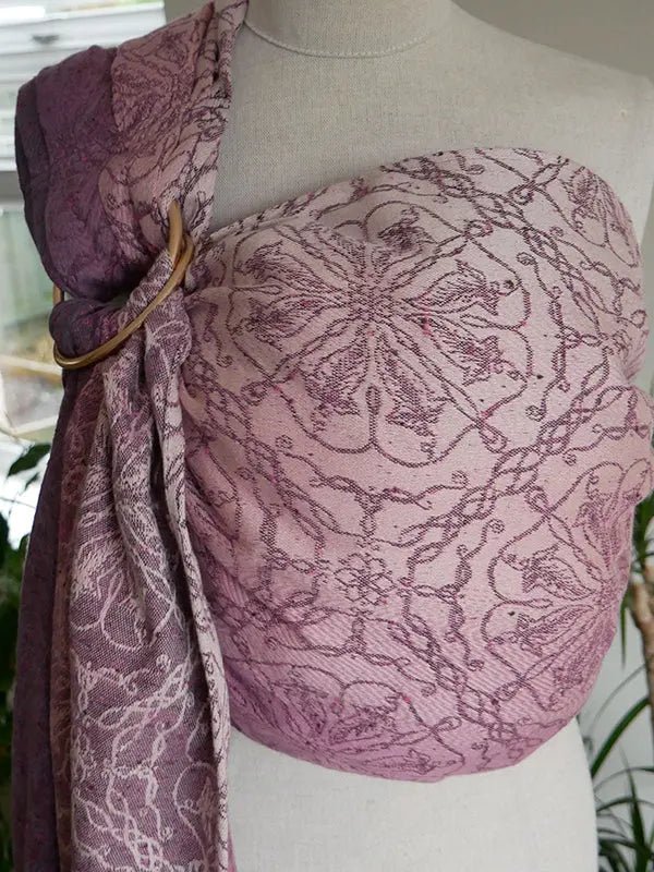 Lothlorien Damask Ring Sling