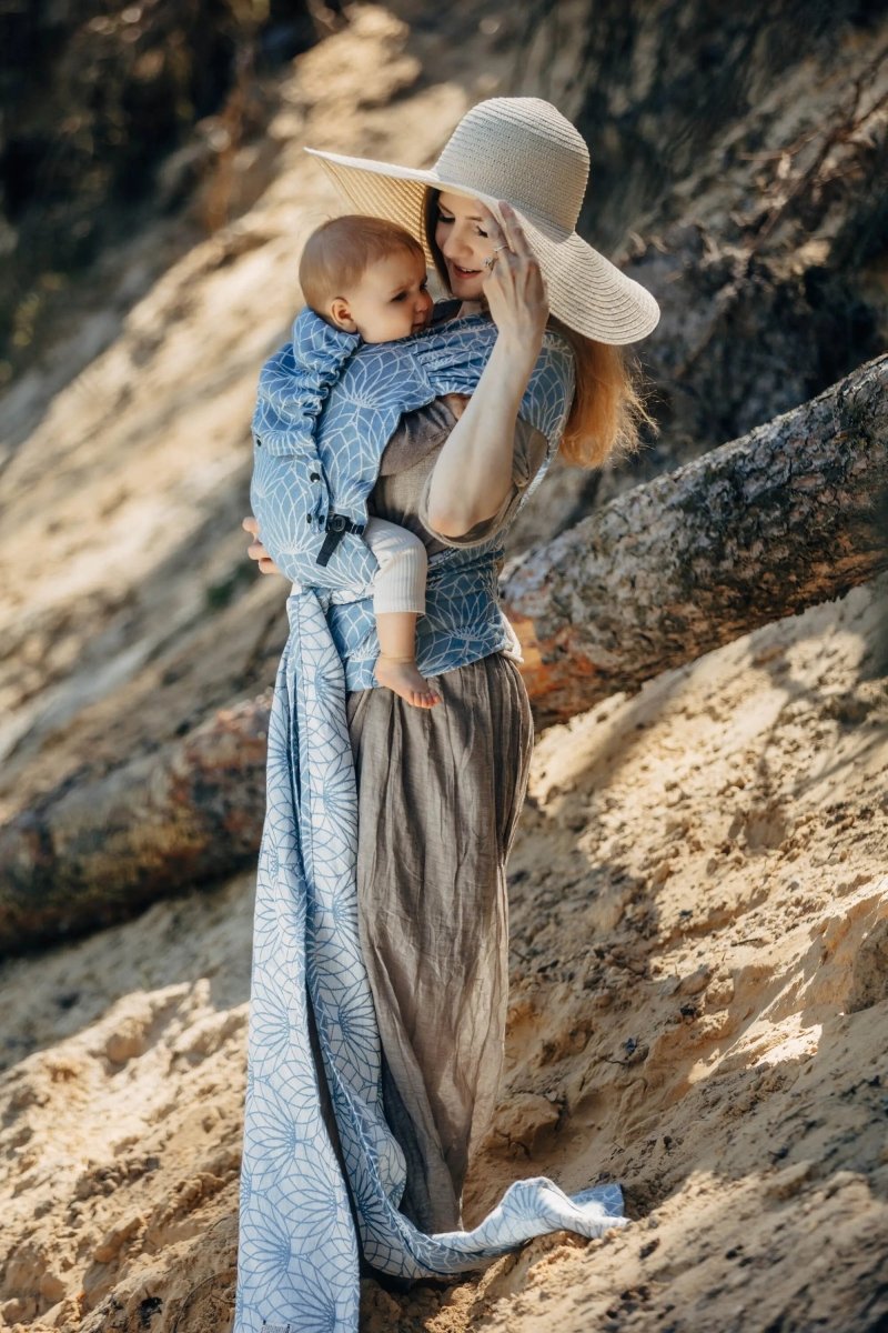 Lotus Blue LennyHybrid by LennyLamb (Grade B) - Half Buckle CarrierLittle Zen One50634832