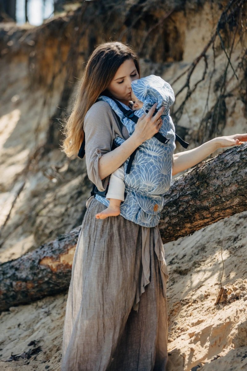 Lotus Blue LennyUpGrade by LennyLamb - Buckle CarrierLittle Zen One53420112