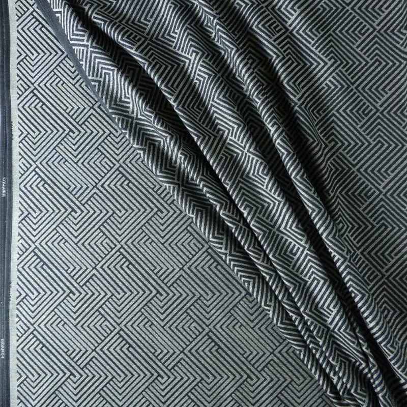 Metro Monochrome DidySling by Didymos Didymos at Little Zen One