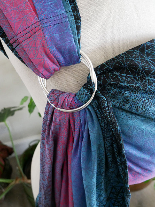 Nano Peekaboo Ring Sling