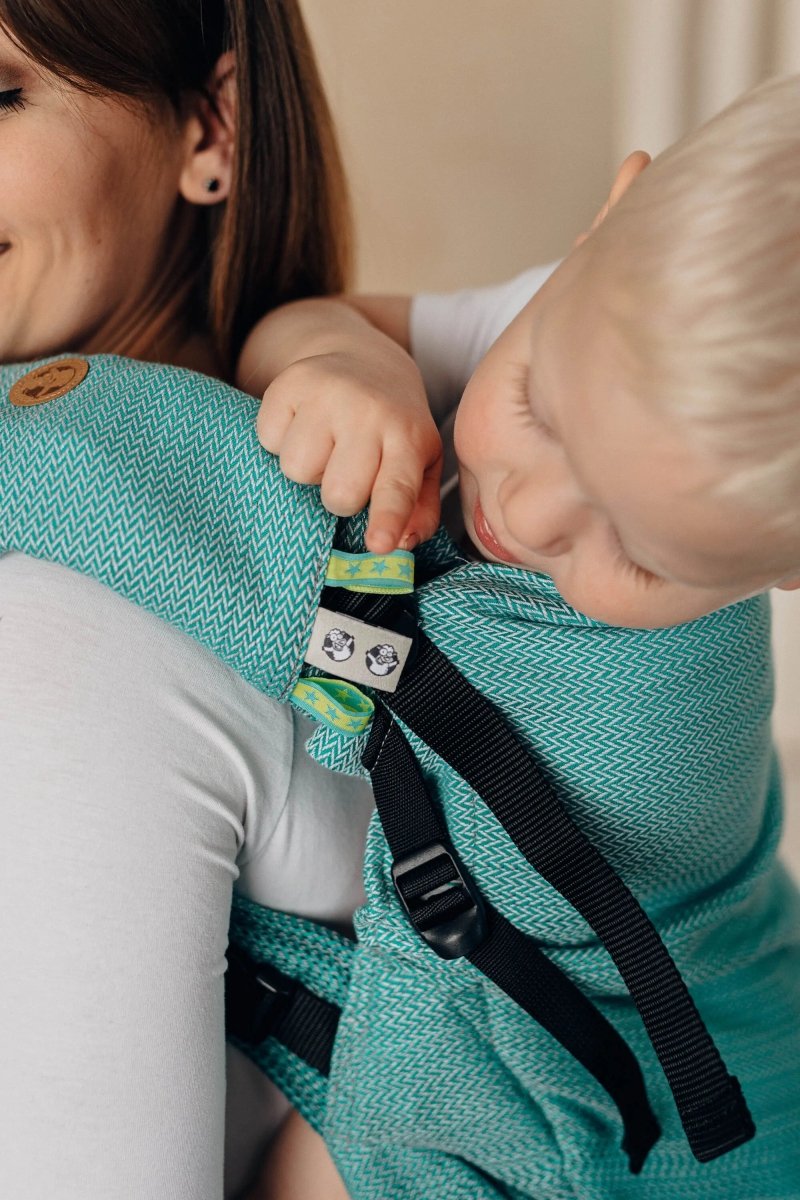 Ombre Green Drool Pads & Reach Straps by LennyLamb - Baby Carrier AccessoriesLittle Zen One5907557759731