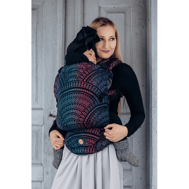 Peacock's Tail Black Opal LennyUpGrade by LennyLamb - Buckle CarrierLittle Zen One5907557757300