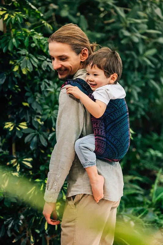 Peacocks Tail Black Opal Toddler Onbuhimo Pro