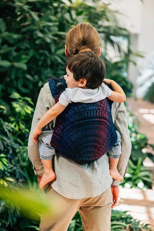 Peacock's Tail Black Opal Toddler Onbuhimo PRO by LennyLamb - OnbuhimoLittle Zen One5907557789370
