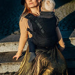 Peacock's Tail Pitch Black LennyUpGrade by LennyLamb - Buckle CarrierLittle Zen One5907557756778