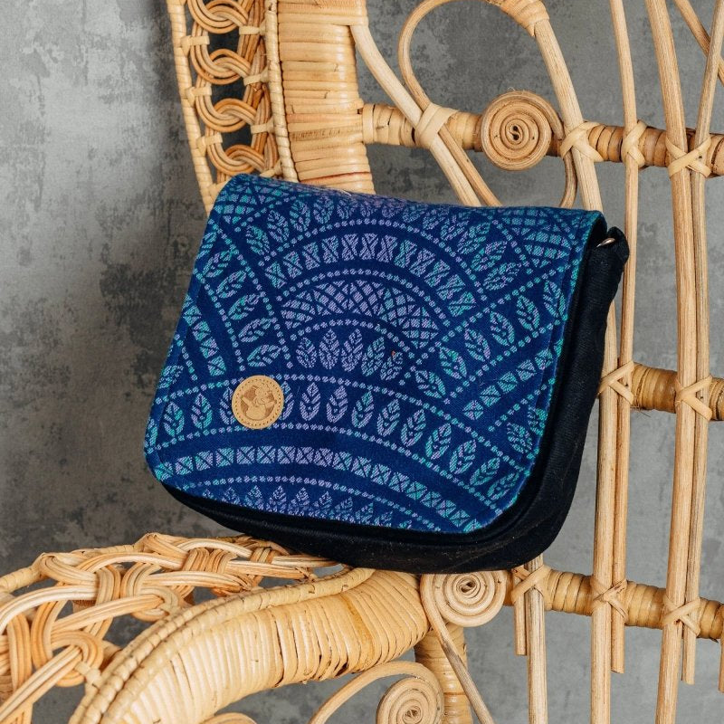 Peacocks Tail Provance 2 in 1 City Bag by LennyLamb Bags