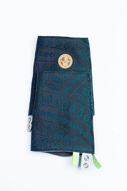 Peacock's Tail Quantum - Drool Pads & Reach Straps by LennyLamb LennyLamb at Little Zen One