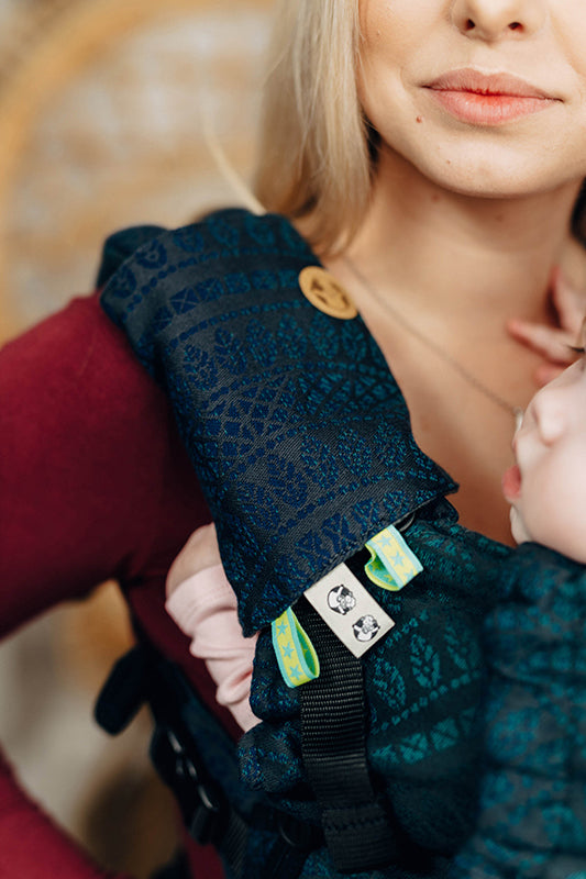 Peacock's Tail Quantum - Drool Pads & Reach Straps by LennyLamb LennyLamb at Little Zen One