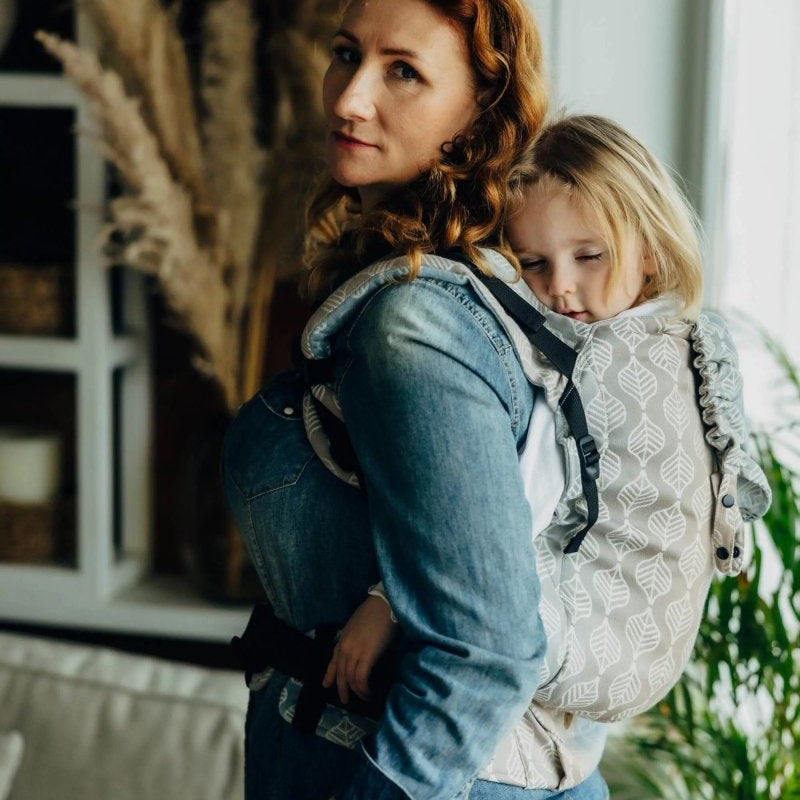 Petals Restful LennyPreschool Carrier by LennyLamb - Buckle CarrierLittle Zen One5907557784542