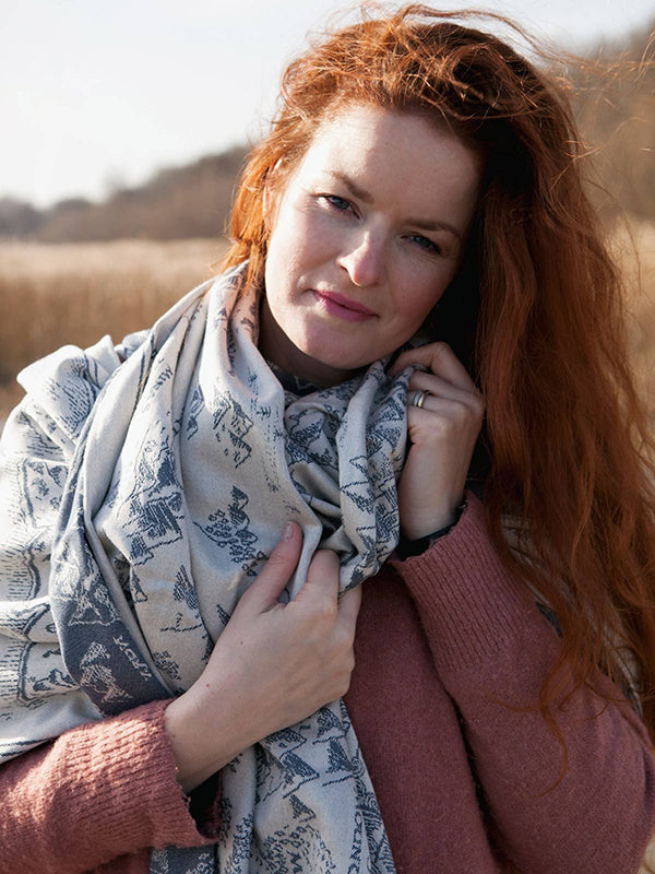 Realm of Middle Earth Ink Shawl