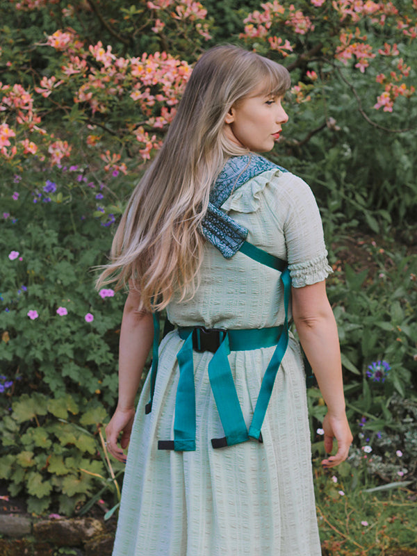 Shire™ Westfarthing Bairn Baby Carrier by Oscha Oscha at Little Zen One