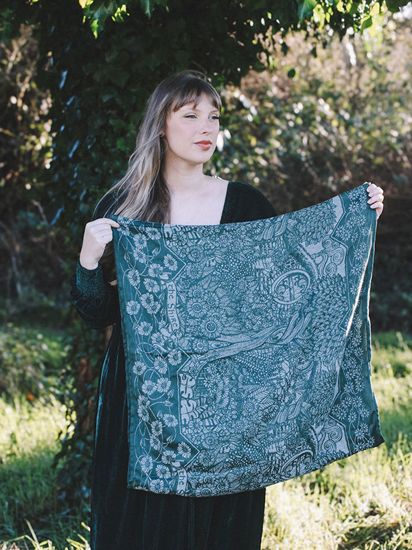 Shire Westfarthing Infinity Loop Scarf