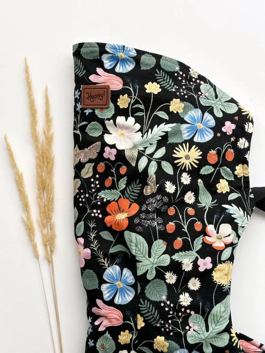 Strawberry Fields Black Versa Baby Carrier by Happy Baby Buckle Carrier