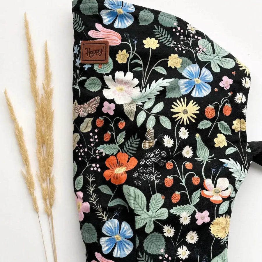 Strawberry Fields Black Versa Baby Carrier by Happy Baby - Buckle CarrierLittle Zen One74856016