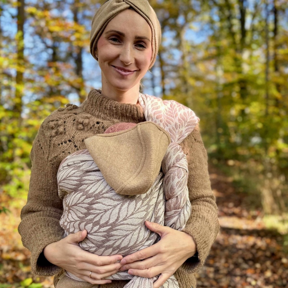 Trias Chai Cinnamon Woven Wrap