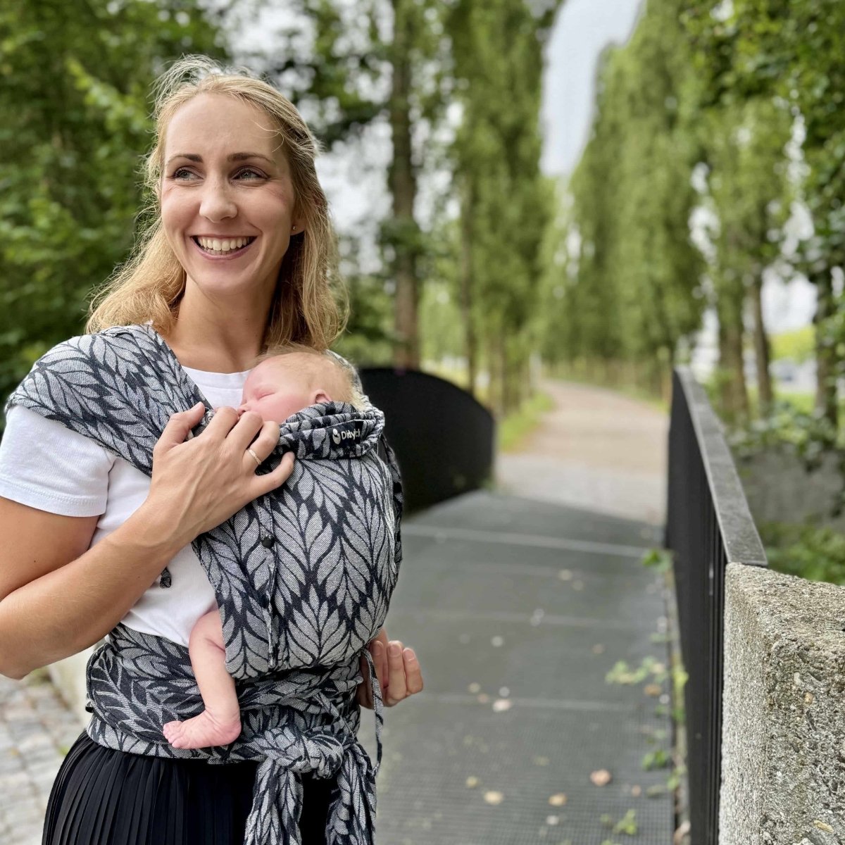 Trias Monochrome DidyKlick 4u Half Buckle by Didymos - Half Buckle CarrierLittle Zen One4048554357641