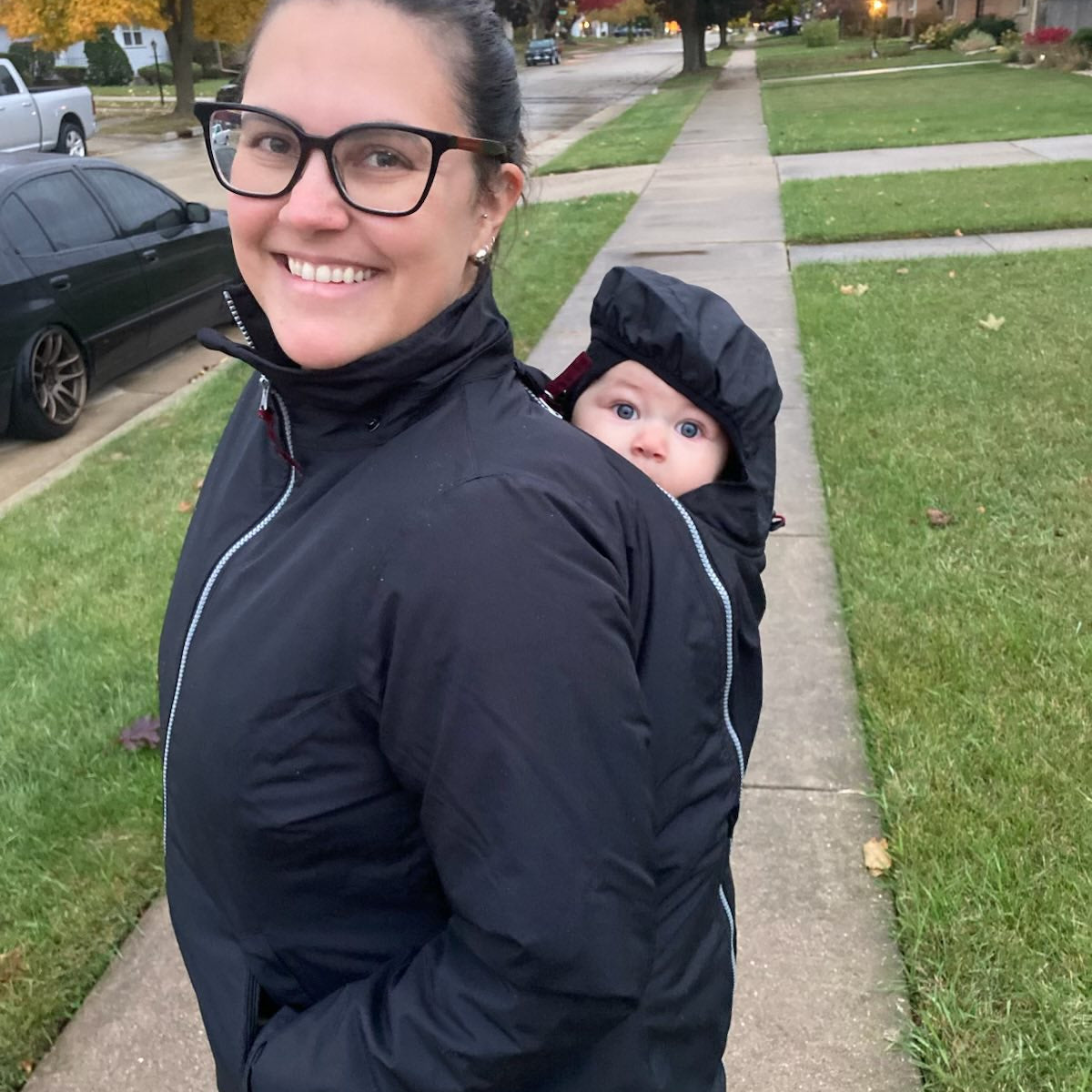 Mamalila Babywearing Outerwear Winterfriend Black with Berry