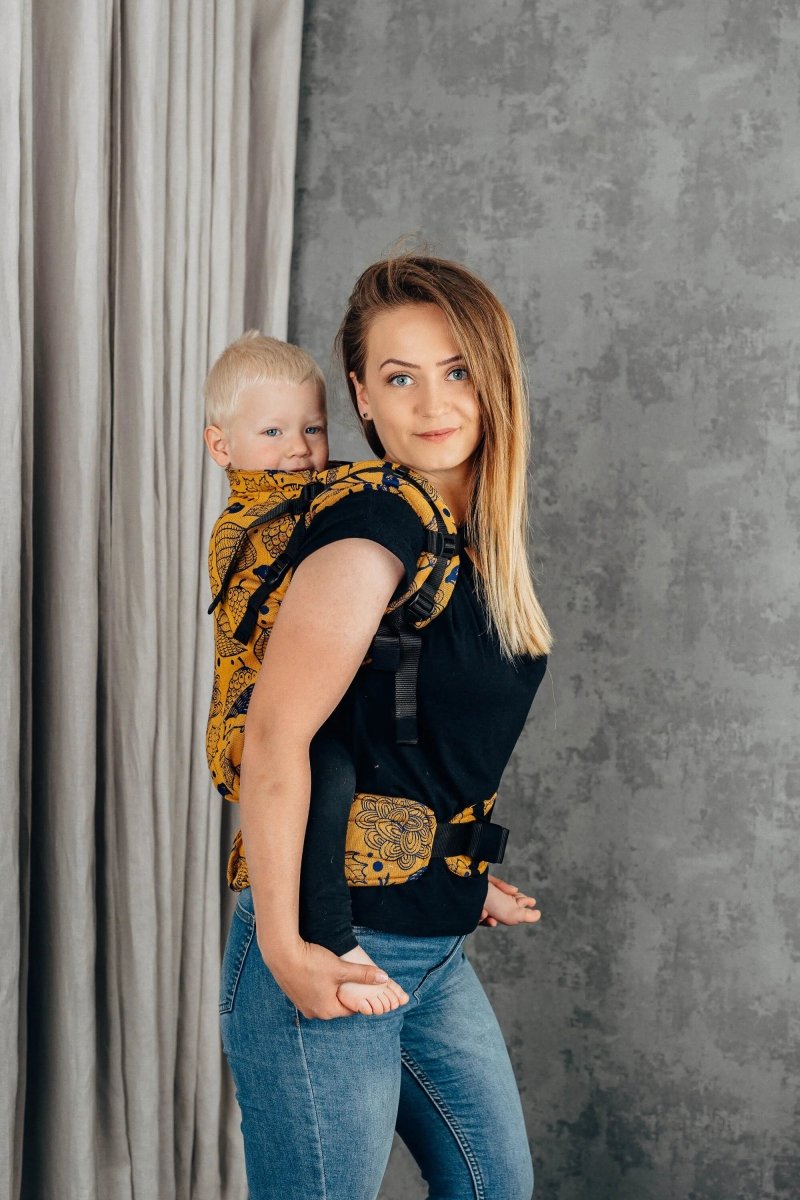 Under The Leaves Golden Autumn LennyPreschool Carrier by LennyLamb - Buckle CarrierLittle Zen One5907557754088