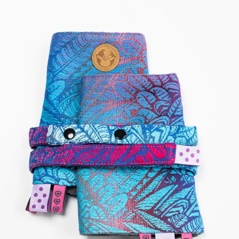 Wild Soul Blaze Drool Pads & Reach Straps by LennyLamb - Baby Carrier AccessoriesLittle Zen One03609936