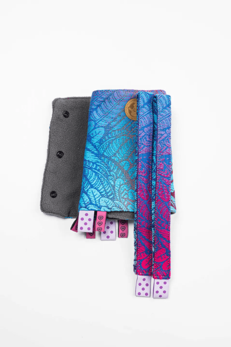 Wild Soul Blaze Drool Pads & Reach Straps by LennyLamb - Baby Carrier AccessoriesLittle Zen One03609936