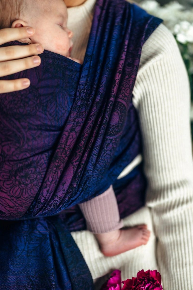 Wild Wine Bouquet Woven Wrap