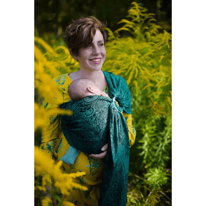 Wild Wine Ivy Ring Sling