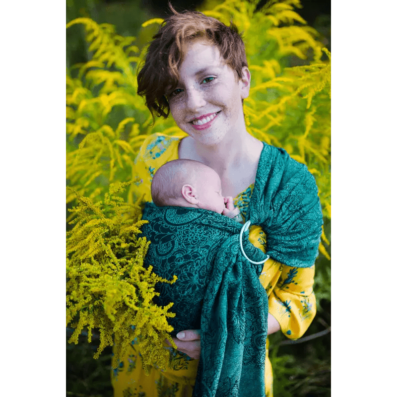 Wild Wine Ivy Ring Sling